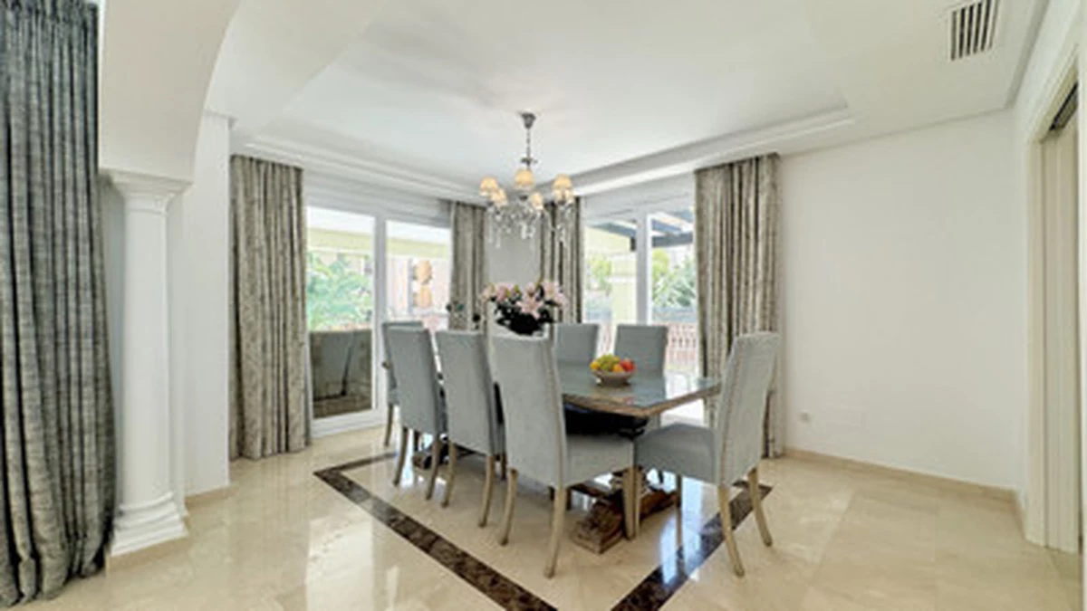 8-7959dc633b592fe067223bb29ed1f628