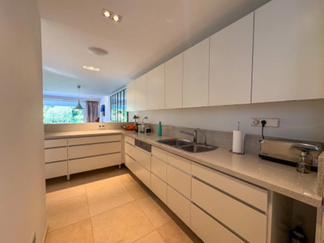 9-ab6ad7d8fb5b0df5991e2ca5d2f18cd5