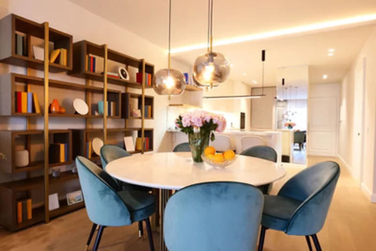 1-8feb9a13440344d11ba504bcb1dd499c