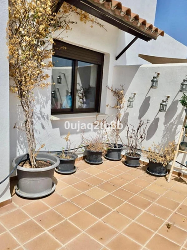 4-31eddec24faf40464bcee8b2fd51cd02