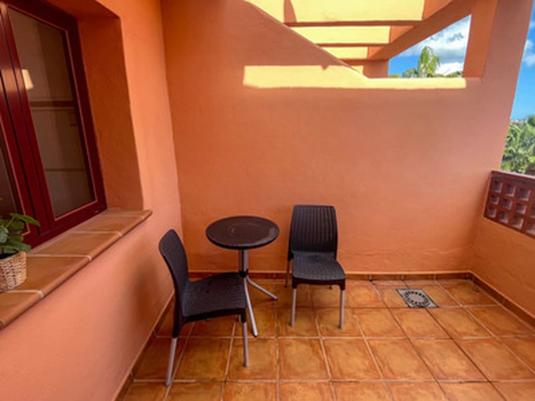 7-8b51b490ae7dc526cb42772a5c6bbc97