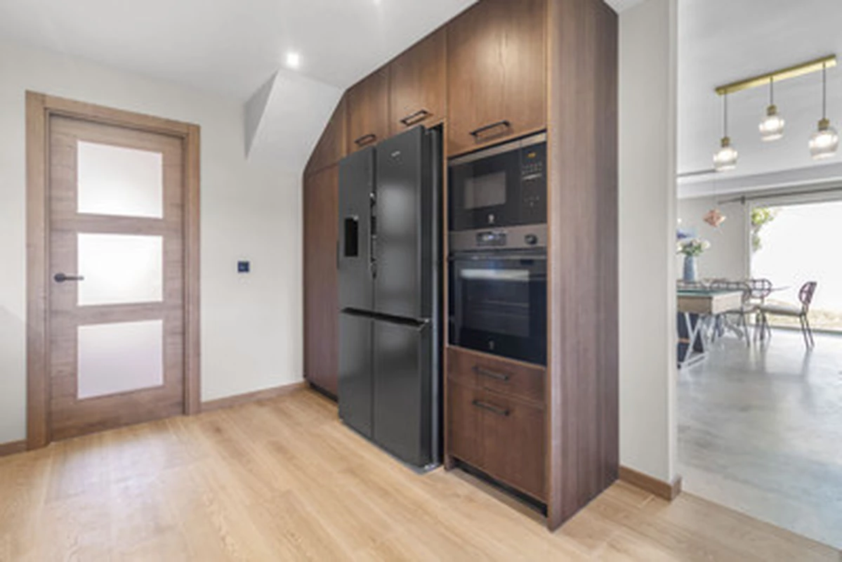 2-0b399daebcdd6827eaba8c944d7c5b78