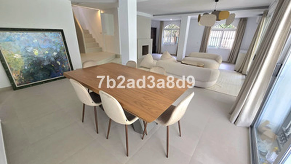 7-8b51b490ae7dc526cb42772a5c6bbc97