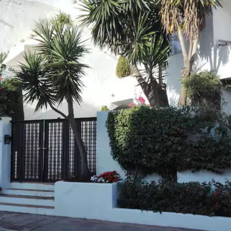 4-31eddec24faf40464bcee8b2fd51cd02