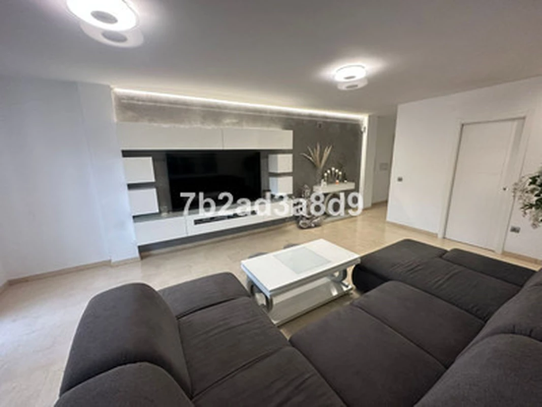 2-0b399daebcdd6827eaba8c944d7c5b78