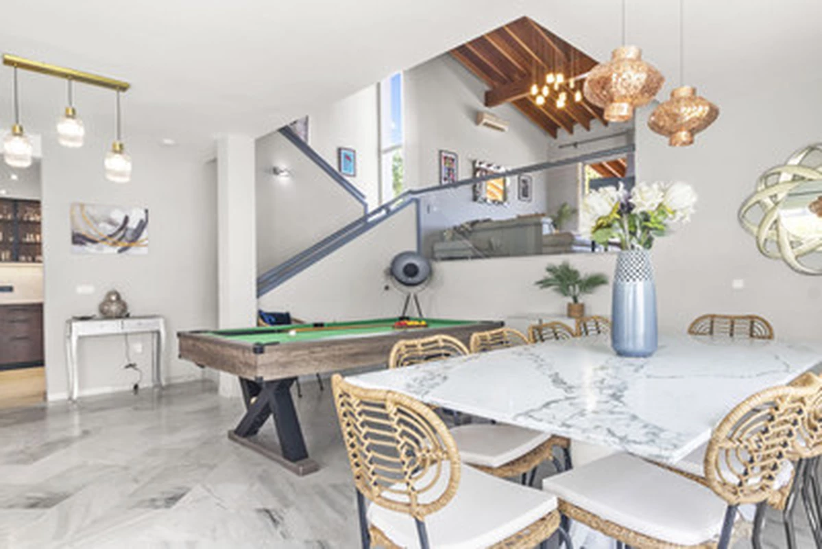 6-e4bb9164e32bf007e59e9c17370925b7