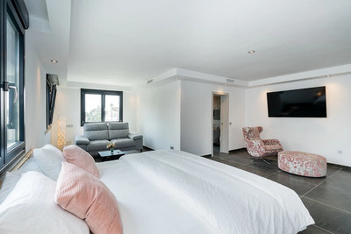 8-7959dc633b592fe067223bb29ed1f628