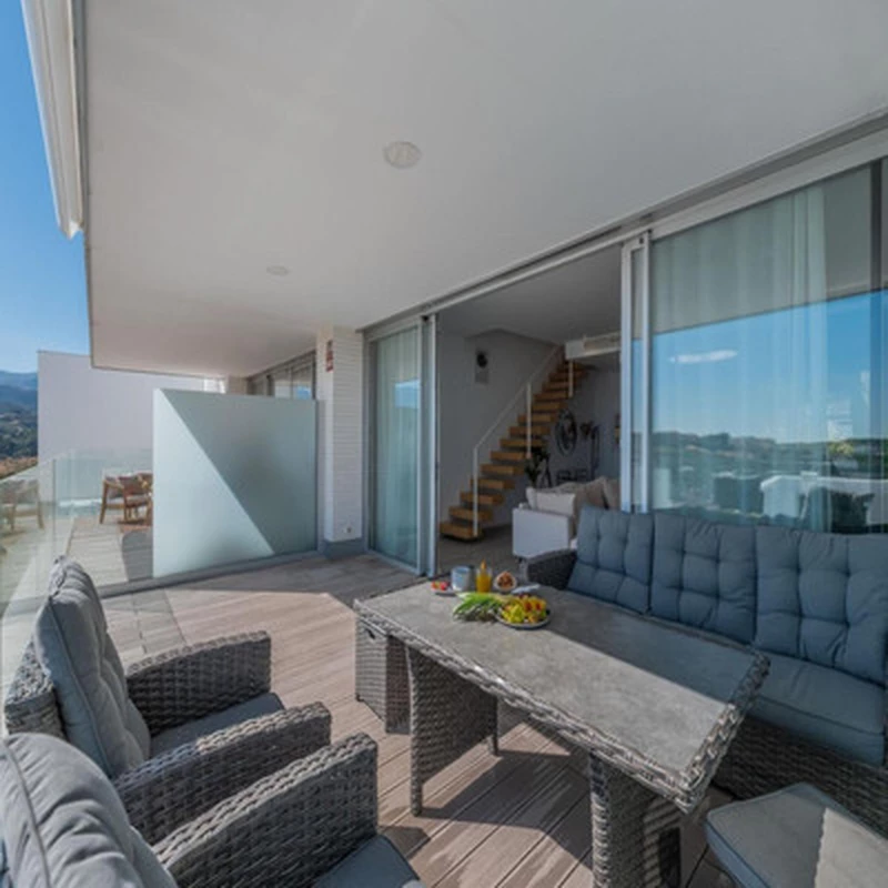 6-e4bb9164e32bf007e59e9c17370925b7