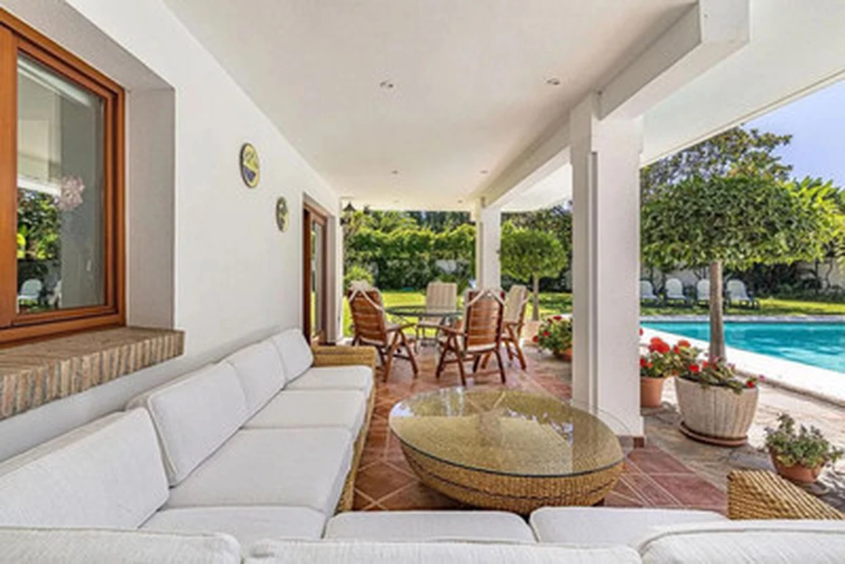 4-31eddec24faf40464bcee8b2fd51cd02