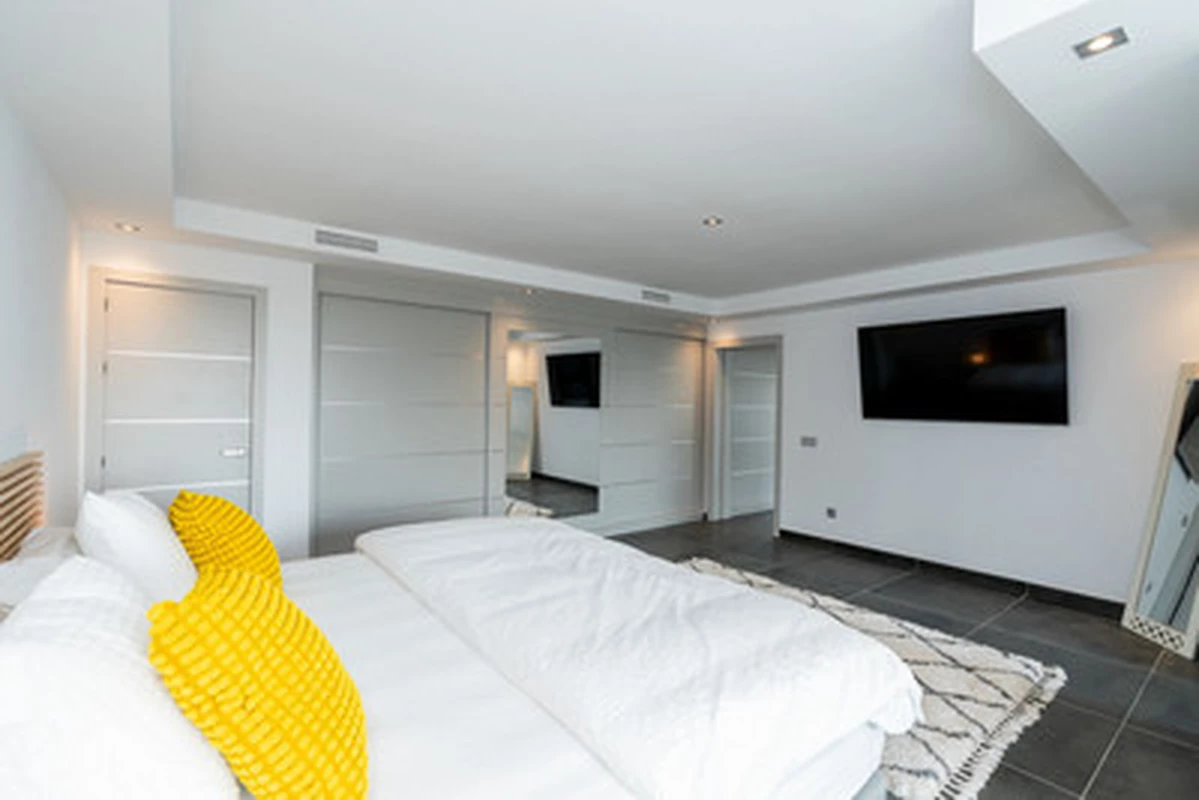 9-ab6ad7d8fb5b0df5991e2ca5d2f18cd5