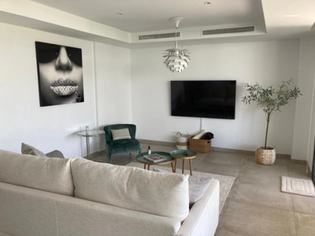 4-31eddec24faf40464bcee8b2fd51cd02