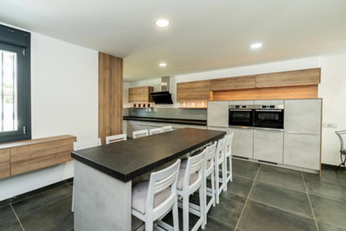 2-0b399daebcdd6827eaba8c944d7c5b78