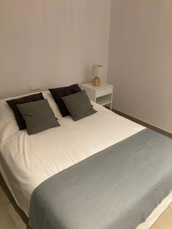 6-e4bb9164e32bf007e59e9c17370925b7