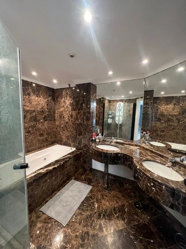 3-9044ff3015df52bb84e13bfc318443ab