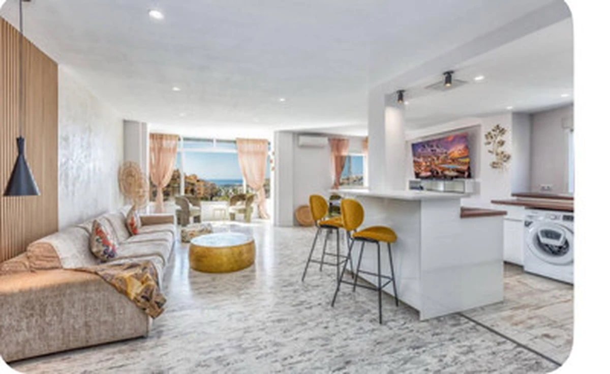 3-9044ff3015df52bb84e13bfc318443ab