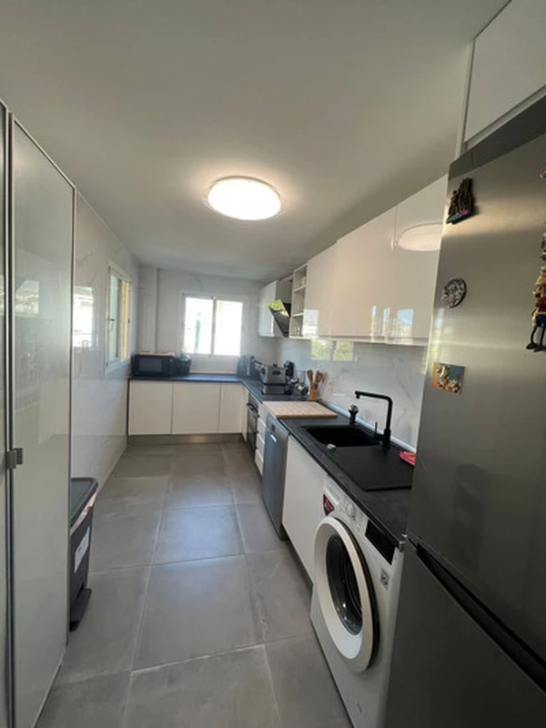 2-0b399daebcdd6827eaba8c944d7c5b78