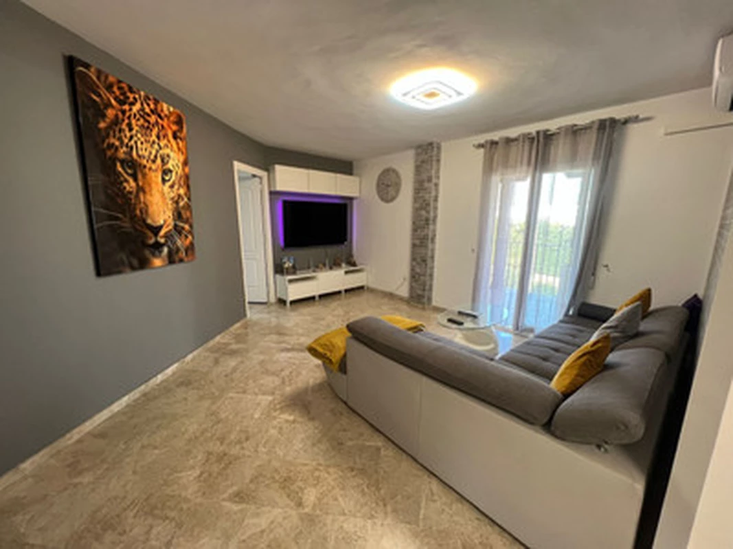 9-ab6ad7d8fb5b0df5991e2ca5d2f18cd5