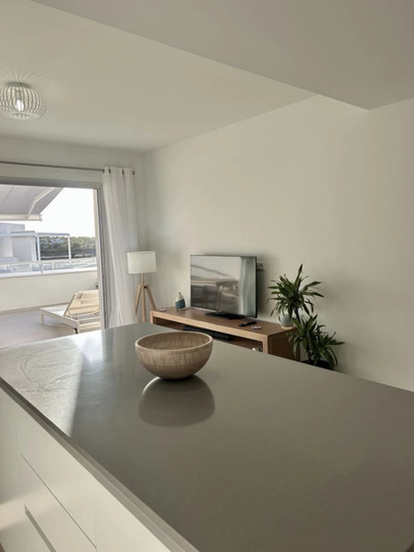 6-e4bb9164e32bf007e59e9c17370925b7