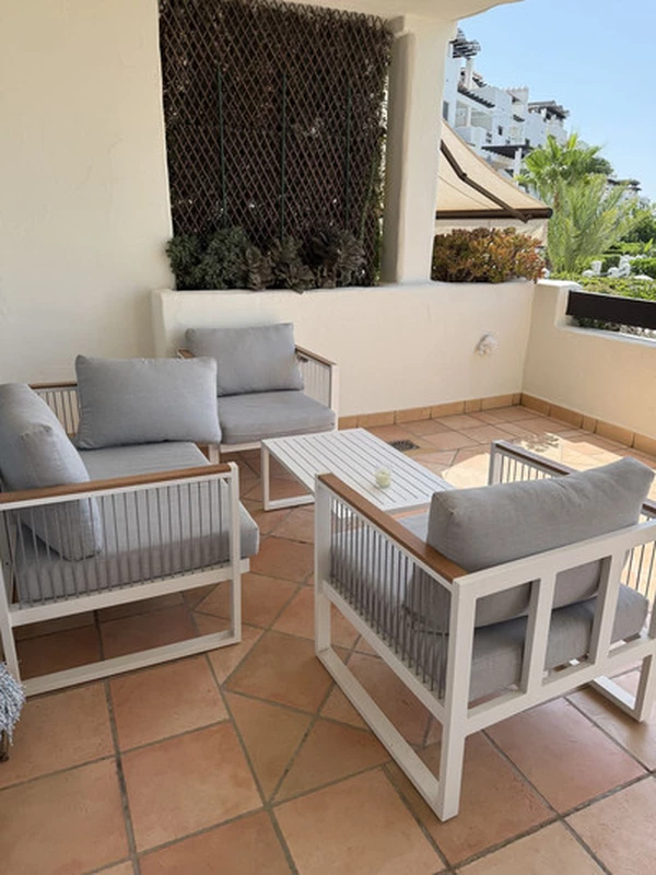 7-8b51b490ae7dc526cb42772a5c6bbc97