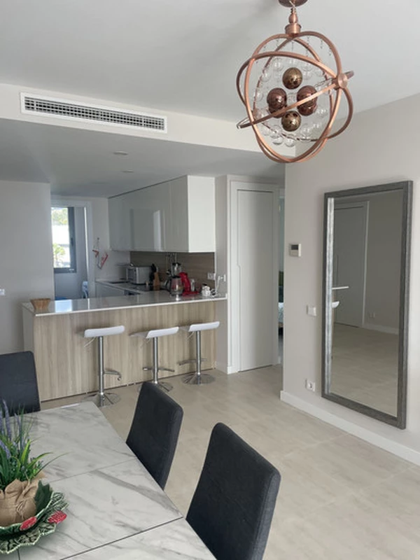 6-e4bb9164e32bf007e59e9c17370925b7