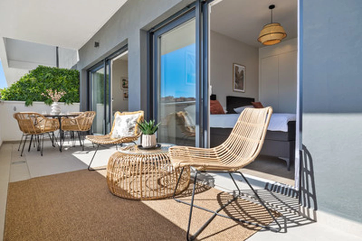 2-0b399daebcdd6827eaba8c944d7c5b78