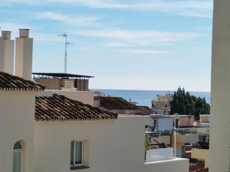 1-8feb9a13440344d11ba504bcb1dd499c