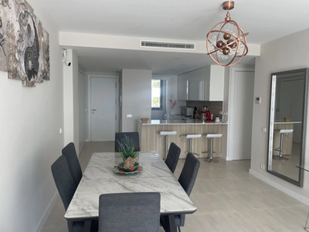 7-8b51b490ae7dc526cb42772a5c6bbc97