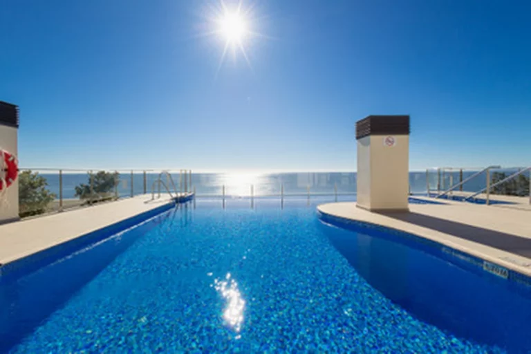 1-8feb9a13440344d11ba504bcb1dd499c