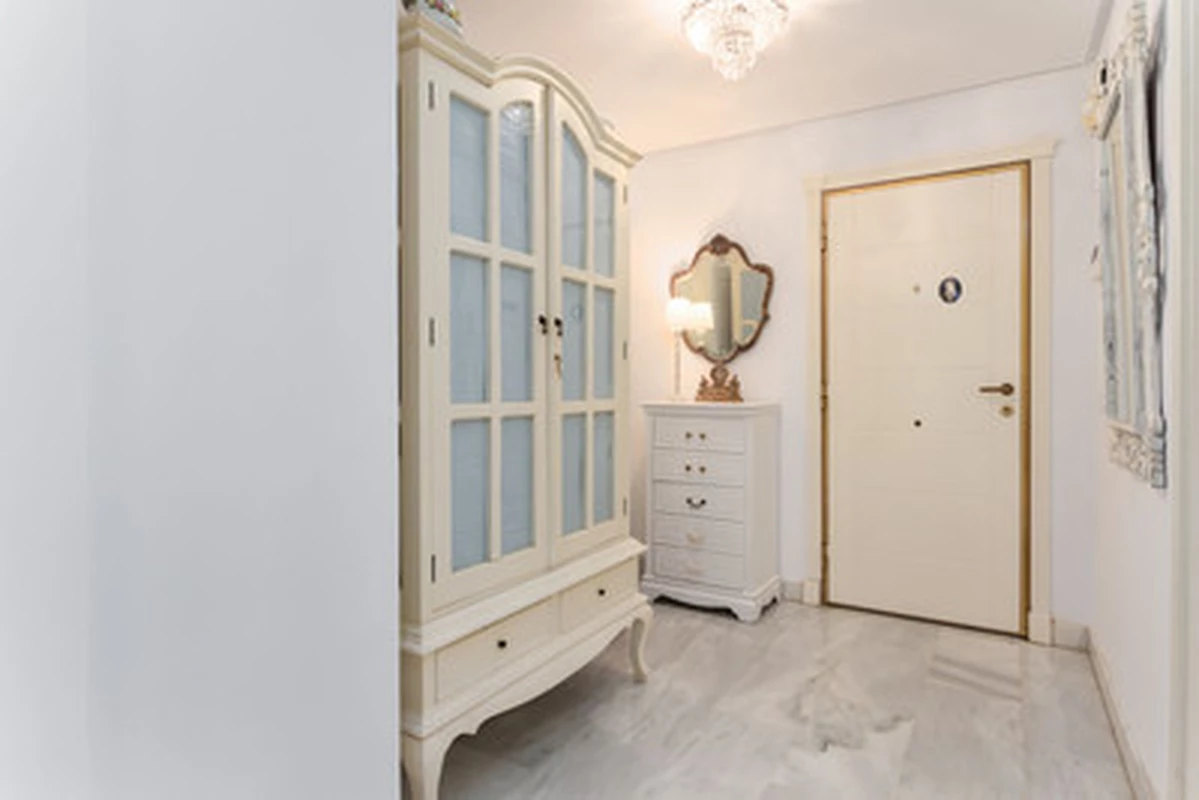 3-9044ff3015df52bb84e13bfc318443ab