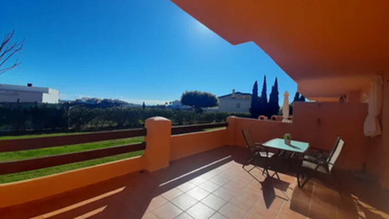 1-8feb9a13440344d11ba504bcb1dd499c