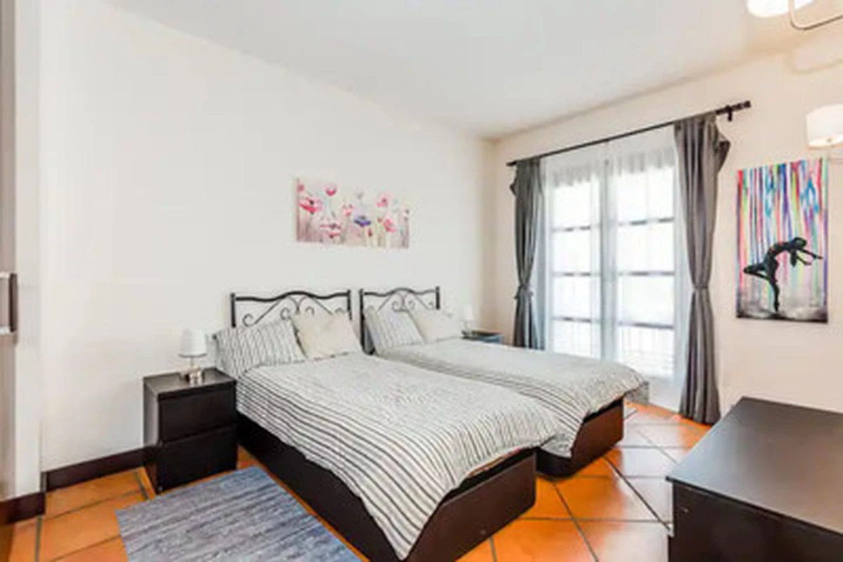 8-7959dc633b592fe067223bb29ed1f628