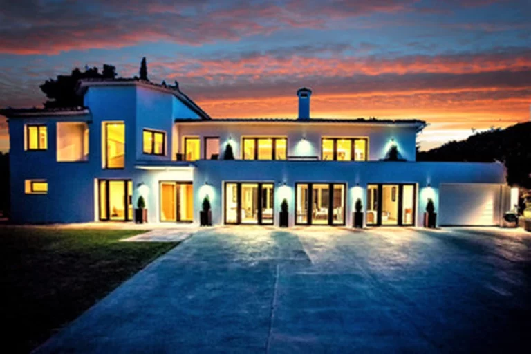 1-8feb9a13440344d11ba504bcb1dd499c