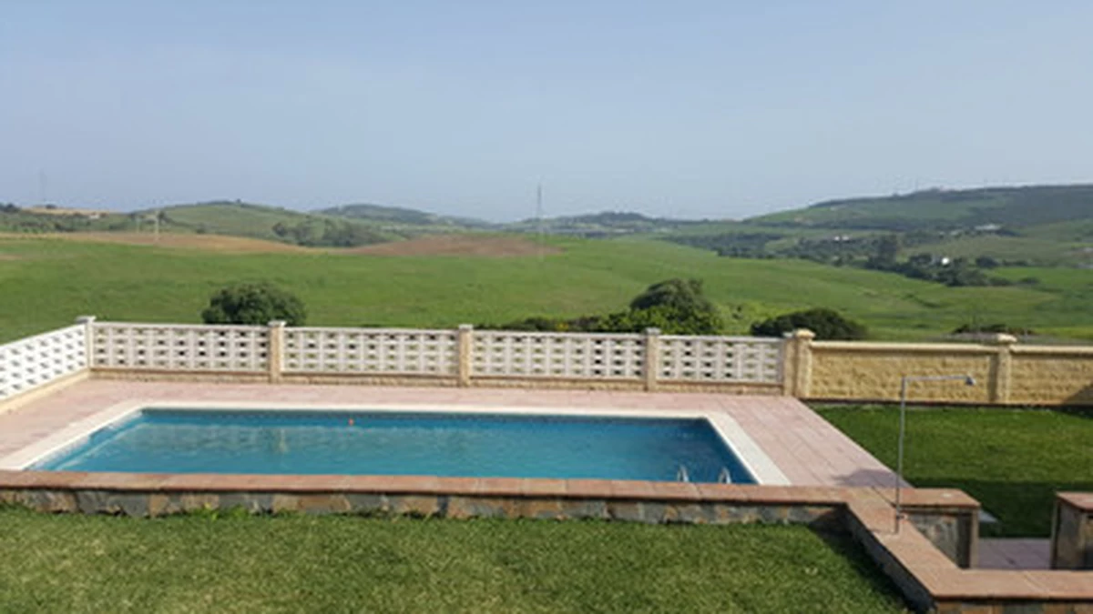 6-e4bb9164e32bf007e59e9c17370925b7