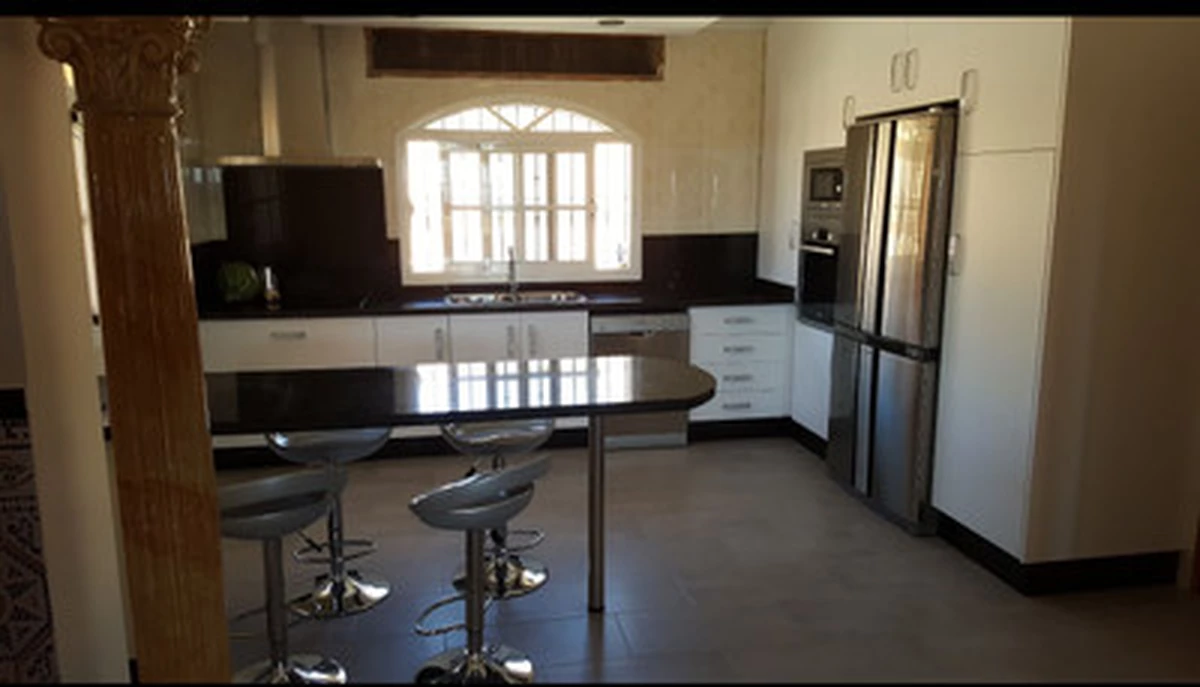 3-9044ff3015df52bb84e13bfc318443ab