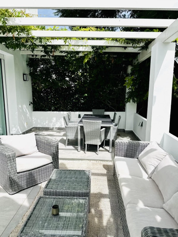 7-8b51b490ae7dc526cb42772a5c6bbc97