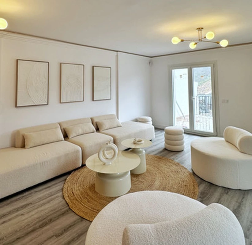 4-31eddec24faf40464bcee8b2fd51cd02