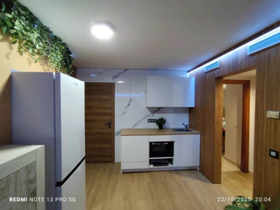 9-ab6ad7d8fb5b0df5991e2ca5d2f18cd5