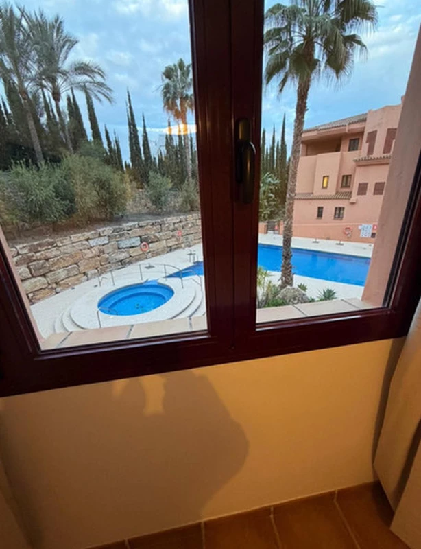 4-31eddec24faf40464bcee8b2fd51cd02