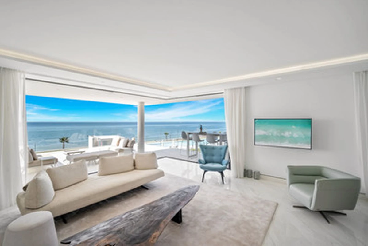 4-31eddec24faf40464bcee8b2fd51cd02