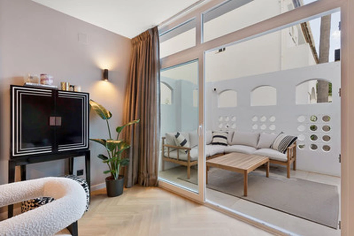 9-ab6ad7d8fb5b0df5991e2ca5d2f18cd5