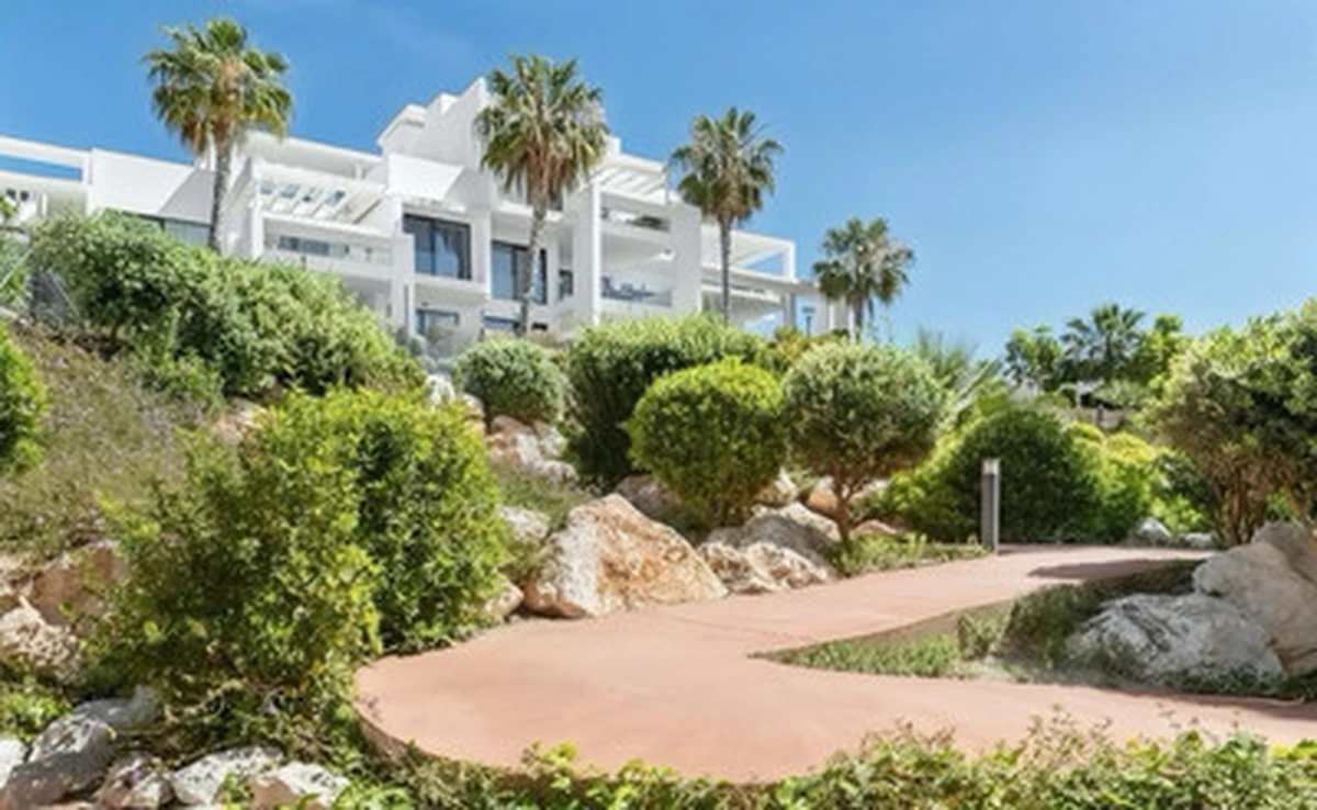 2-0b399daebcdd6827eaba8c944d7c5b78