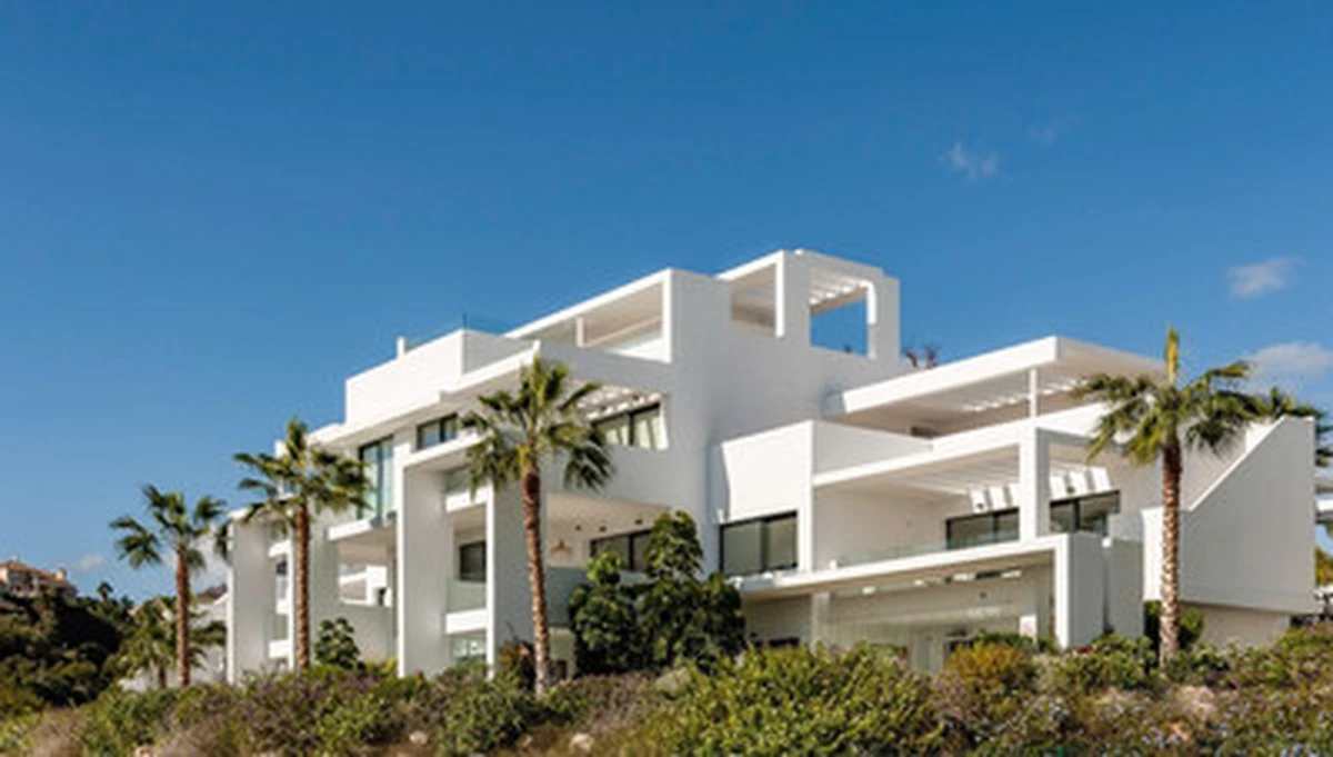 1-8feb9a13440344d11ba504bcb1dd499c